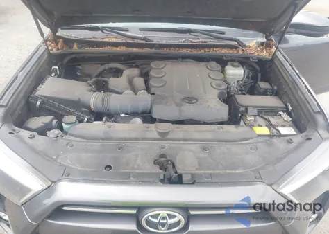 2021 Toyota 4Runner Sr5/Sr5 Premium/Venture/Trail/Limited Night Shade/Trd Off Road/Trd Off Road Premium/Trd Pro из США, поврежденный, VIN JTEMU5JR9M5875078